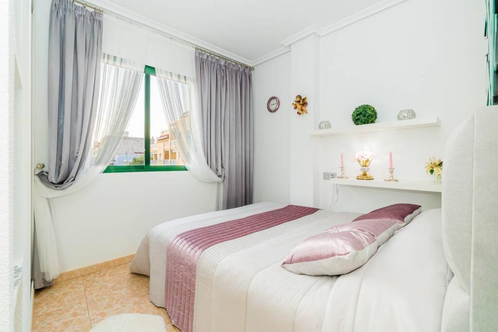 Appartamento La Perla De Torrevieja Esterno foto